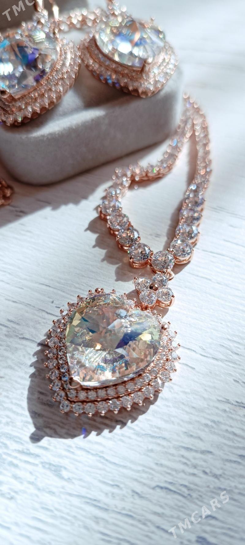 Buziterya Chopard gyzyla kopya - Aşgabat - img 2