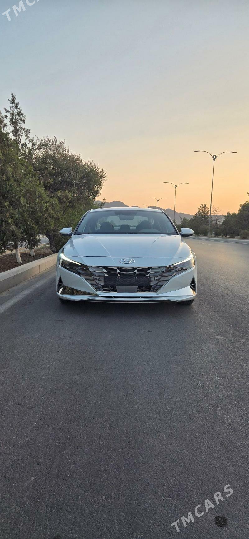 Hyundai Elantra 2021 - 240 000 TMT - Ашхабад - img 8