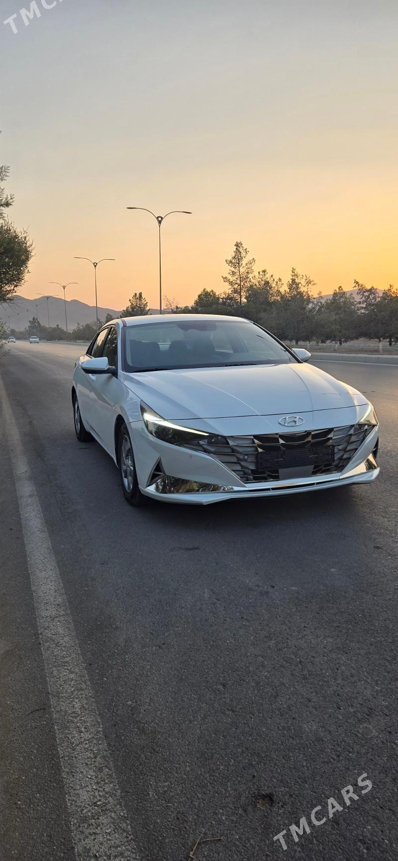 Hyundai Elantra 2021 - 240 000 TMT - Ашхабад - img 3
