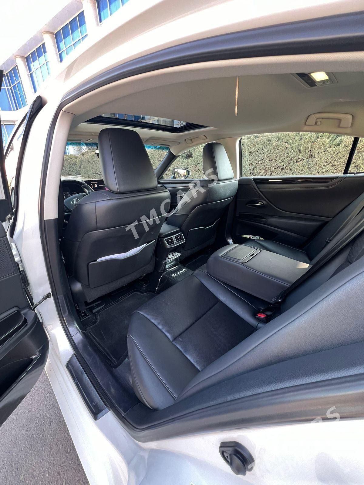 Lexus ES 350 2019 - 480 000 TMT - Гуртли - img 5