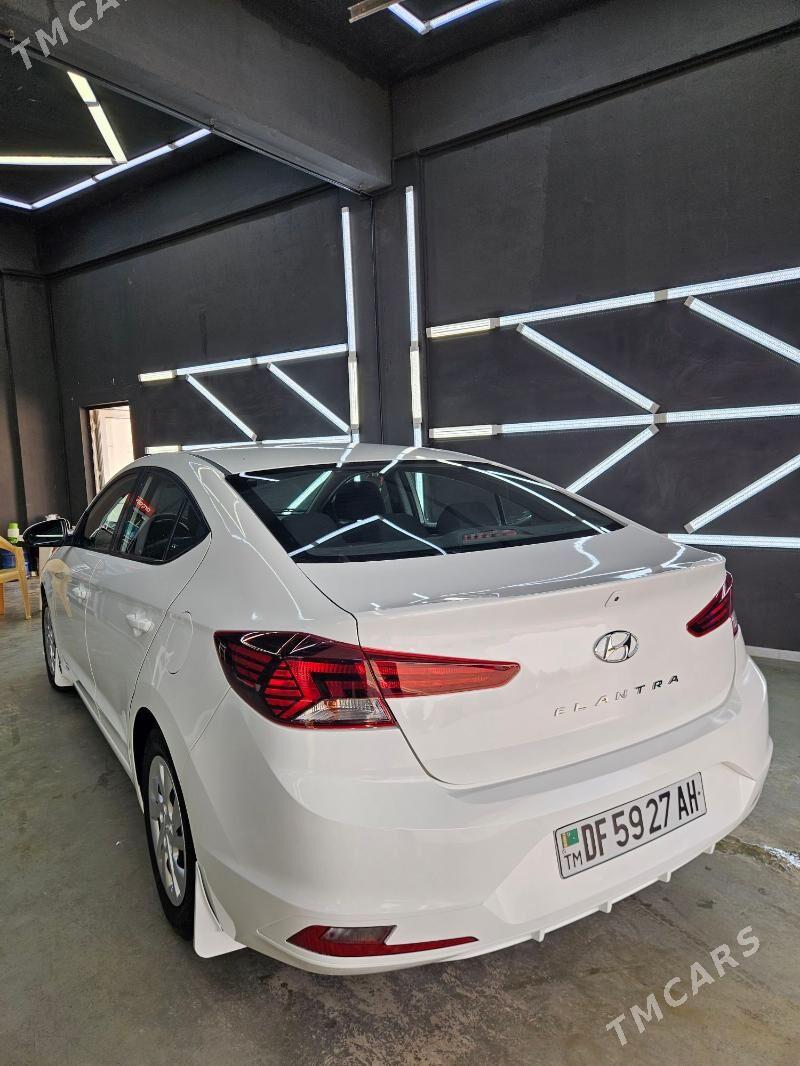 Hyundai Elantra 2020 - 191 000 TMT - Aşgabat - img 4