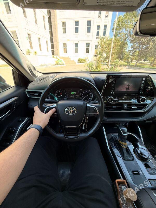 Toyota Highlander 2021 - 625 000 TMT - Ашхабад - img 9