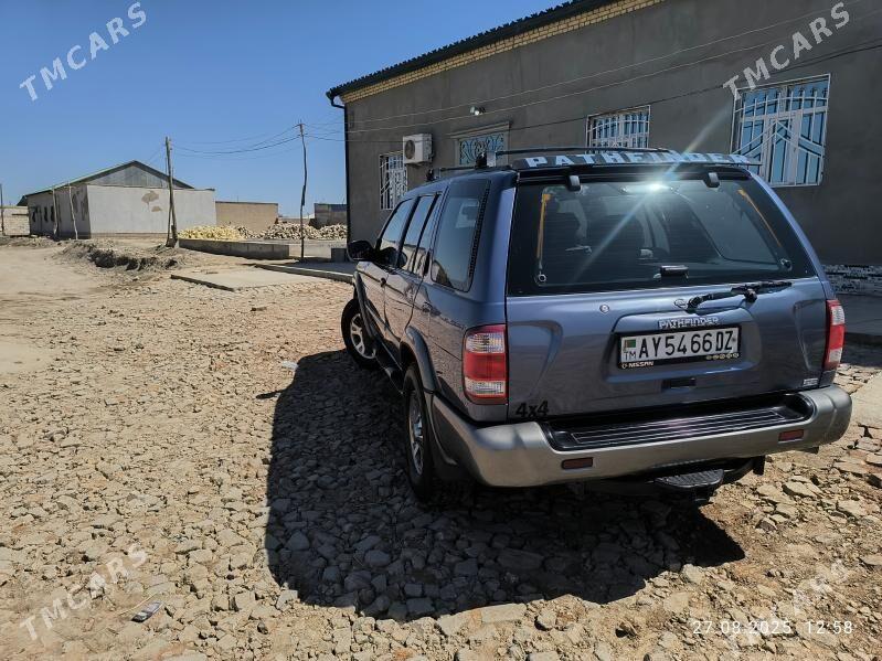 Nissan Pathfinder 2000 - 120 000 TMT - Gurbansoltan Eje - img 3