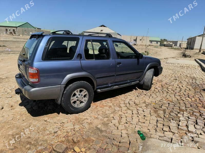 Nissan Pathfinder 2000 - 120 000 TMT - Gurbansoltan Eje - img 4