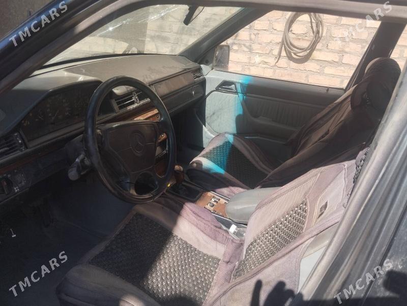 Mercedes-Benz 230E 1994 - 10 000 TMT - Кёнеургенч - img 2
