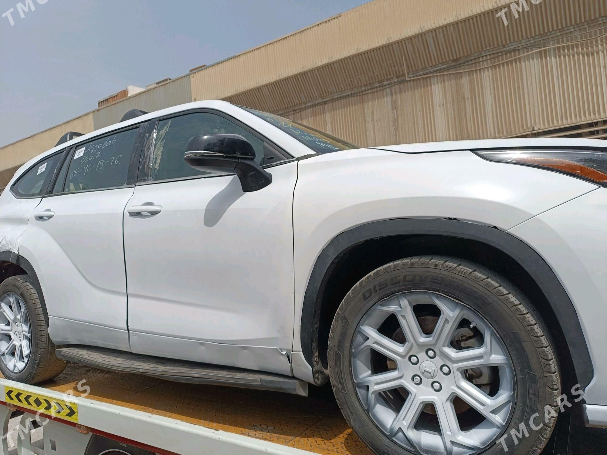 Toyota Highlander 2022 - 414 000 TMT - Tejen - img 5
