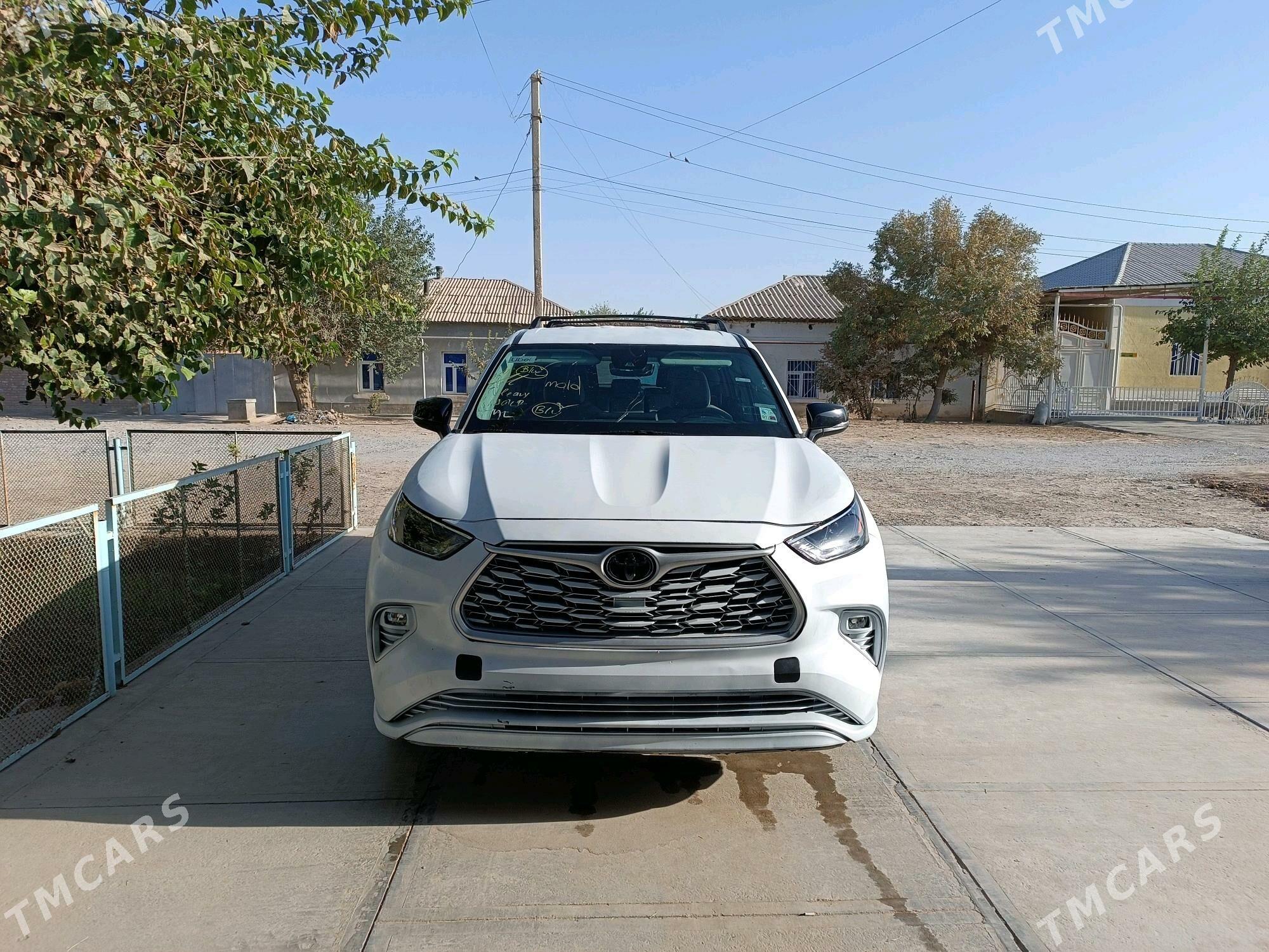 Toyota Highlander 2022 - 414 000 TMT - Tejen - img 4