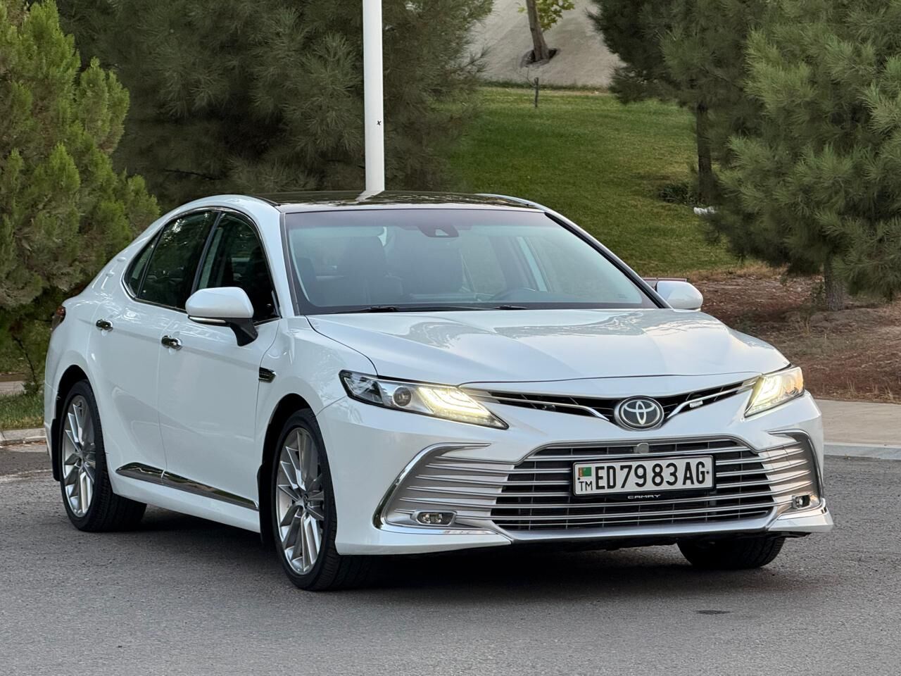 Toyota Camry 2021 - 363 000 TMT - Aşgabat - img 3