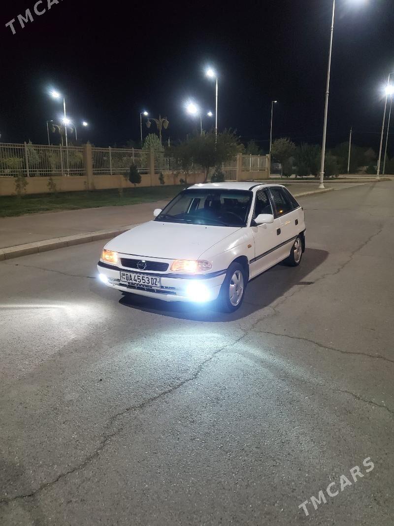 Opel Astra 1995 - 38 000 TMT - Дашогуз - img 4