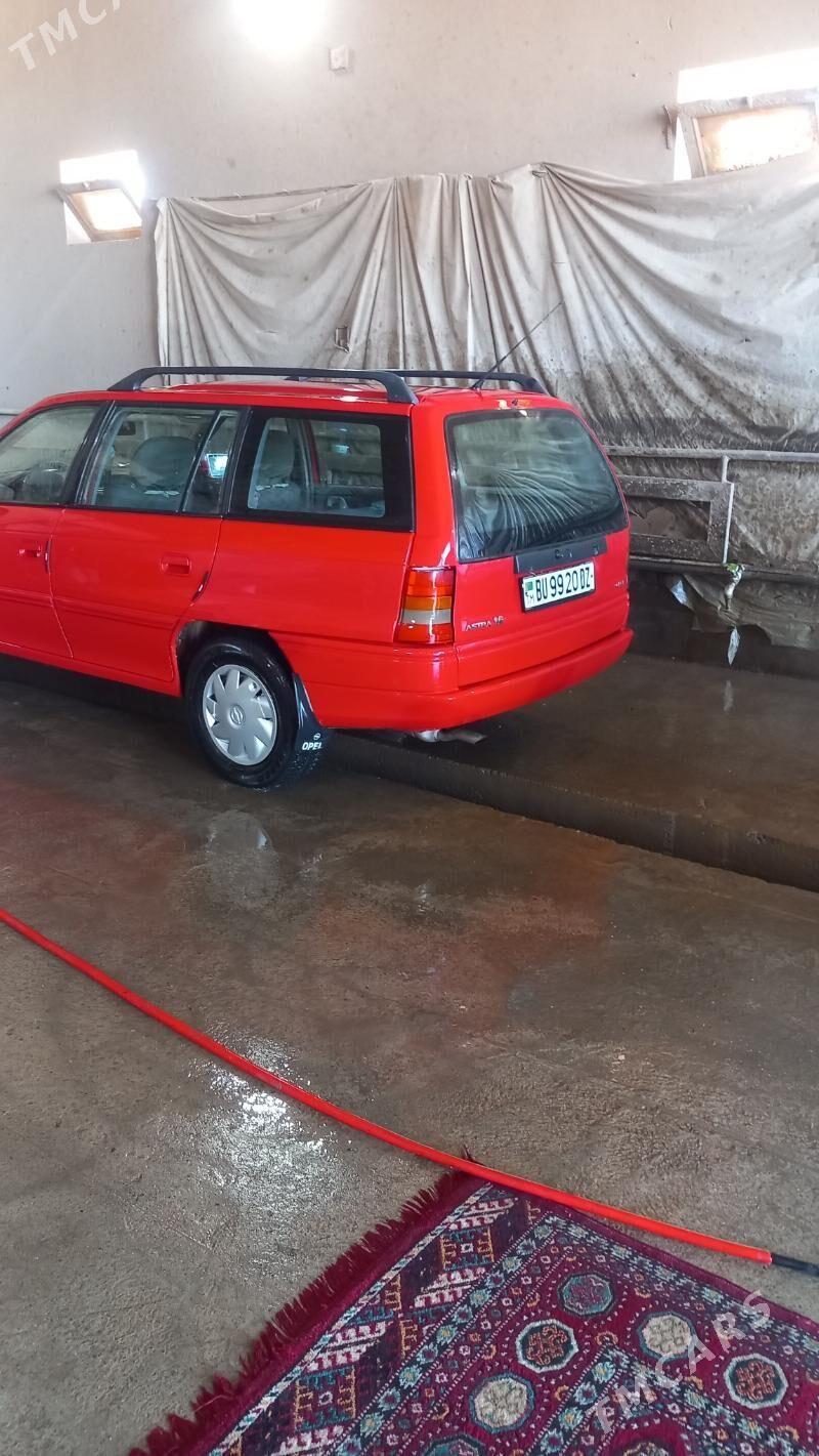 Opel Astra 1992 - 42 000 TMT - Шабатский этрап - img 5