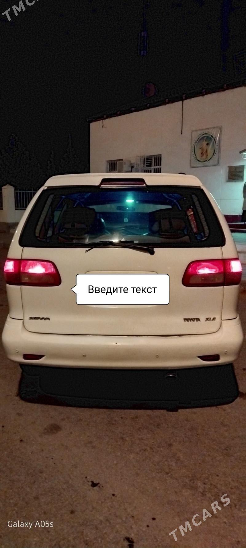 Toyota Sienna 2002 - 160 000 TMT - Туркменбаши - img 4