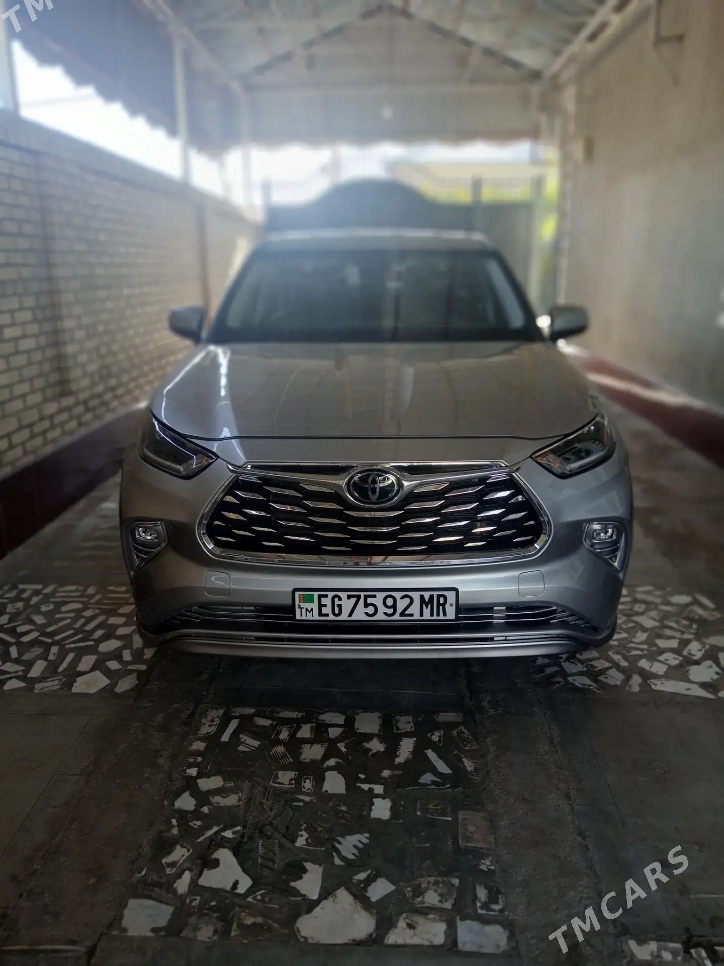 Toyota Highlander 2021 - 520 000 TMT - Baýramaly - img 10