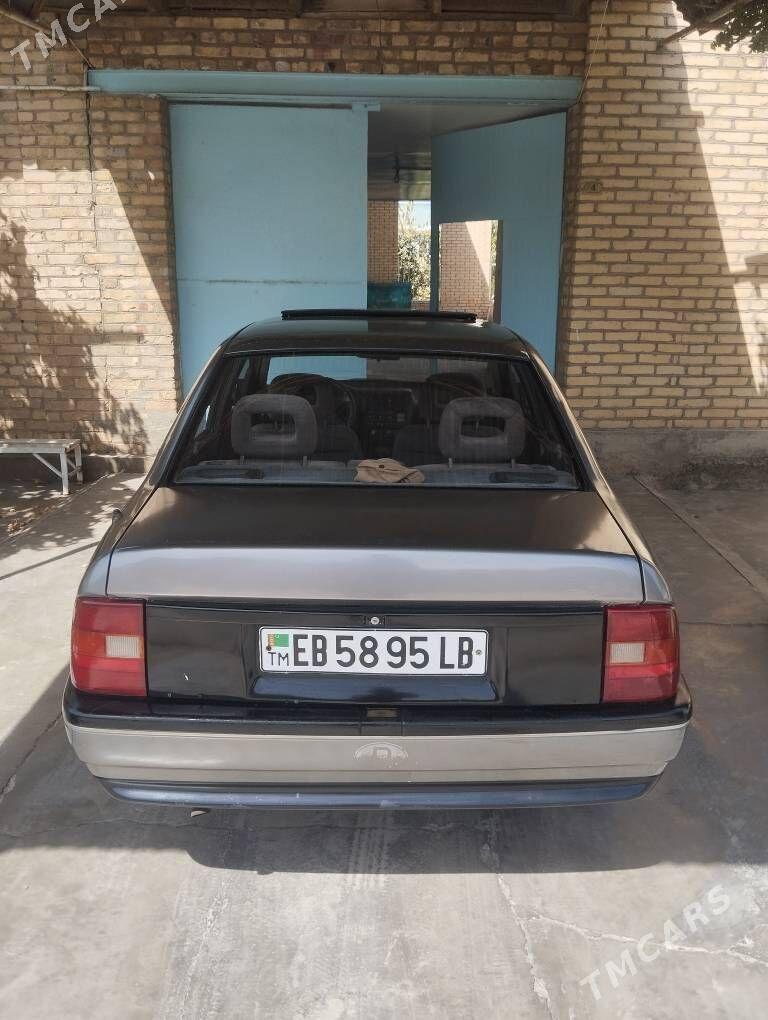 Opel Vectra 1992 - 45 000 TMT - Чарджоу - img 6