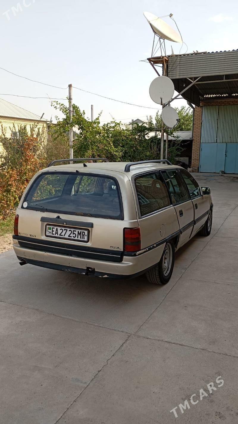 Opel Omega 1990 - 20 000 TMT - Мары - img 4