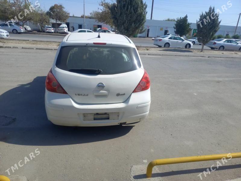 Nissan Versa 2010 - 63 000 TMT - Ашхабад - img 2