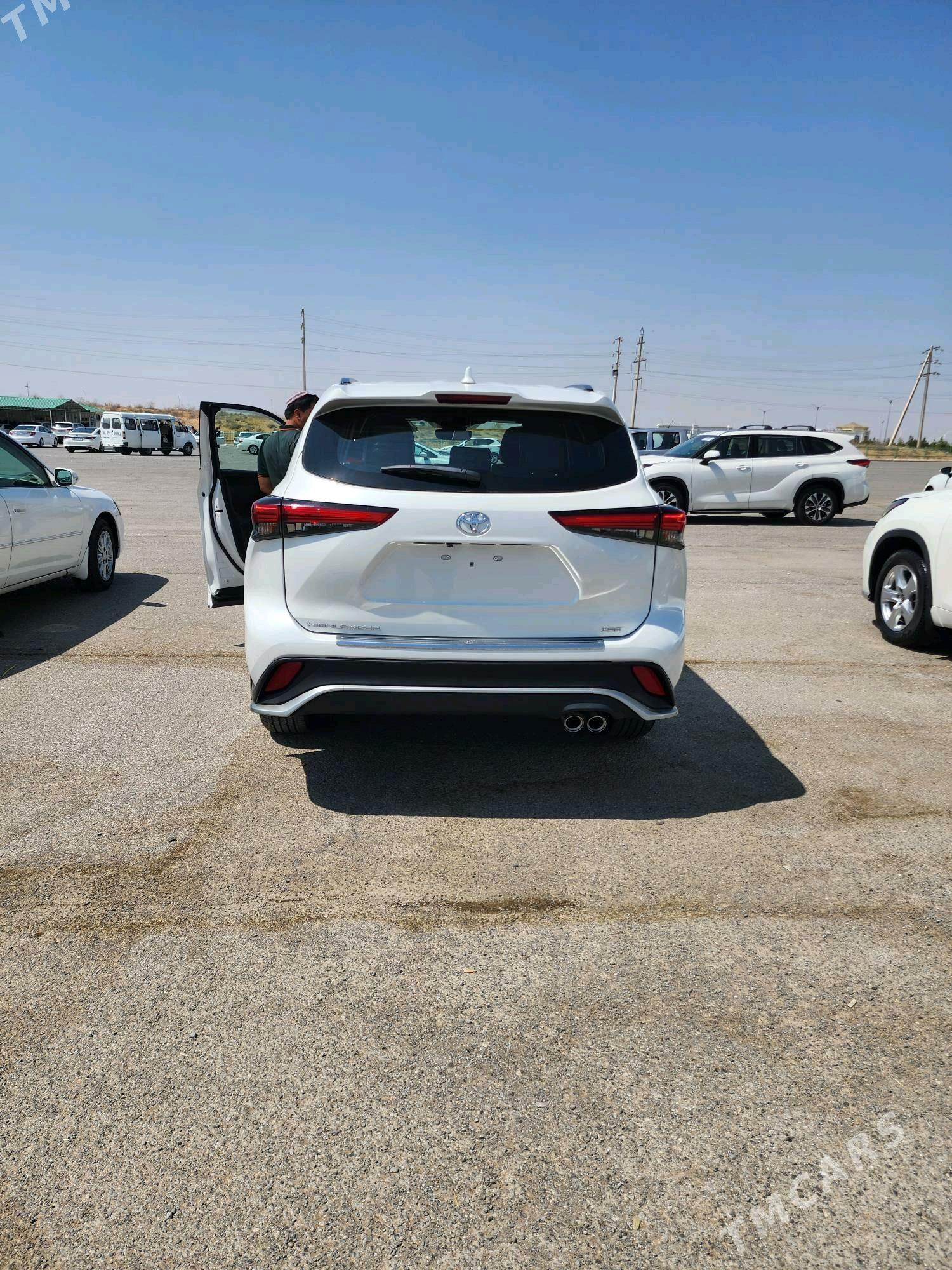 Toyota Highlander 2022 - 535 000 TMT - Tejen - img 6