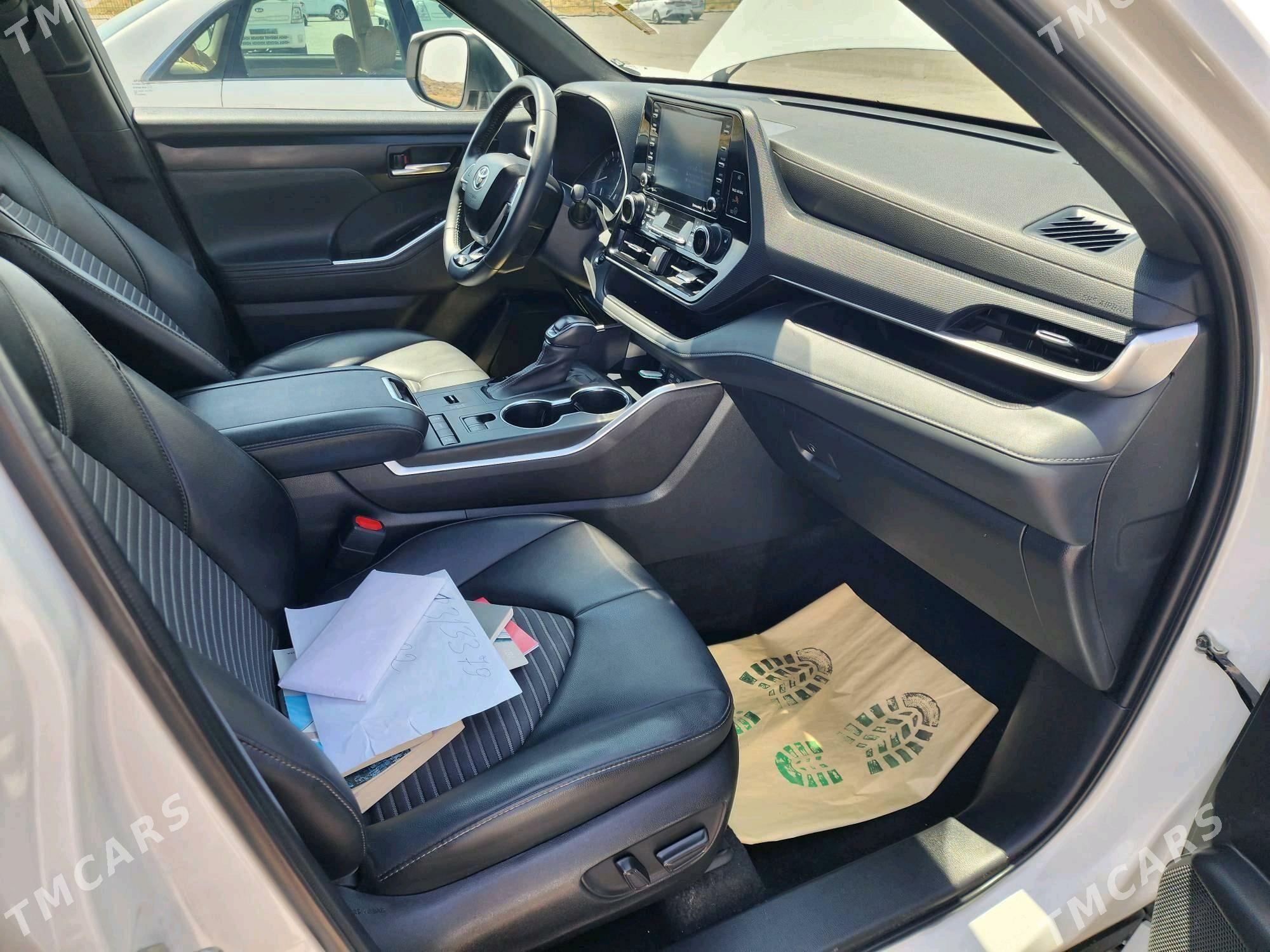 Toyota Highlander 2022 - 535 000 TMT - Tejen - img 4