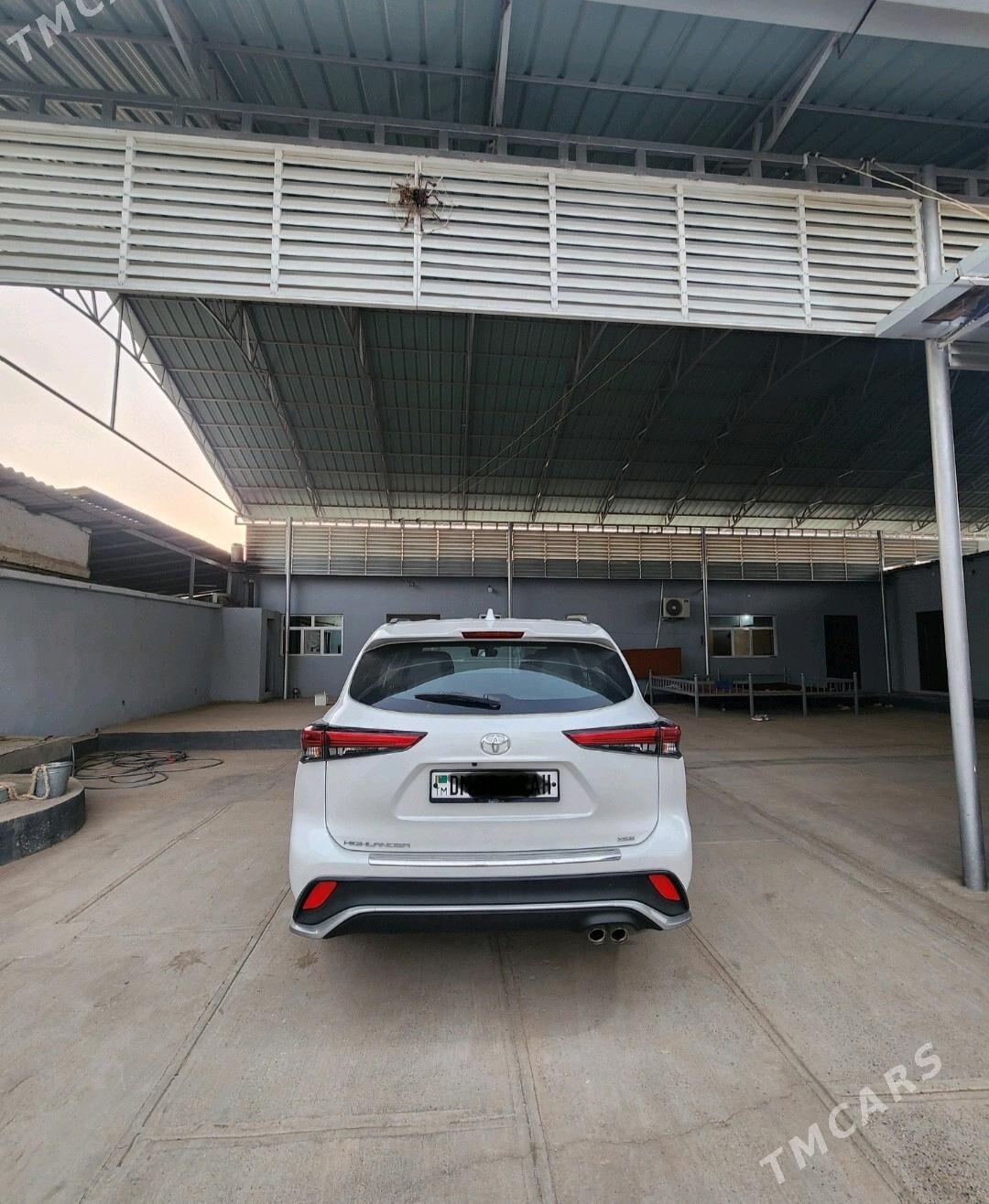 Toyota Highlander 2022 - 535 000 TMT - Tejen - img 9