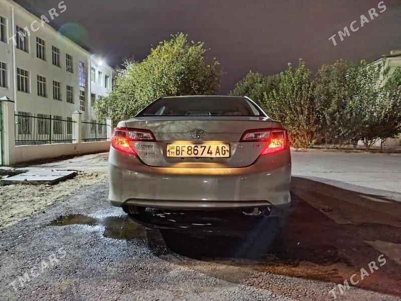 Toyota Camry 2014 - 220 000 TMT - Ашхабад - img 4