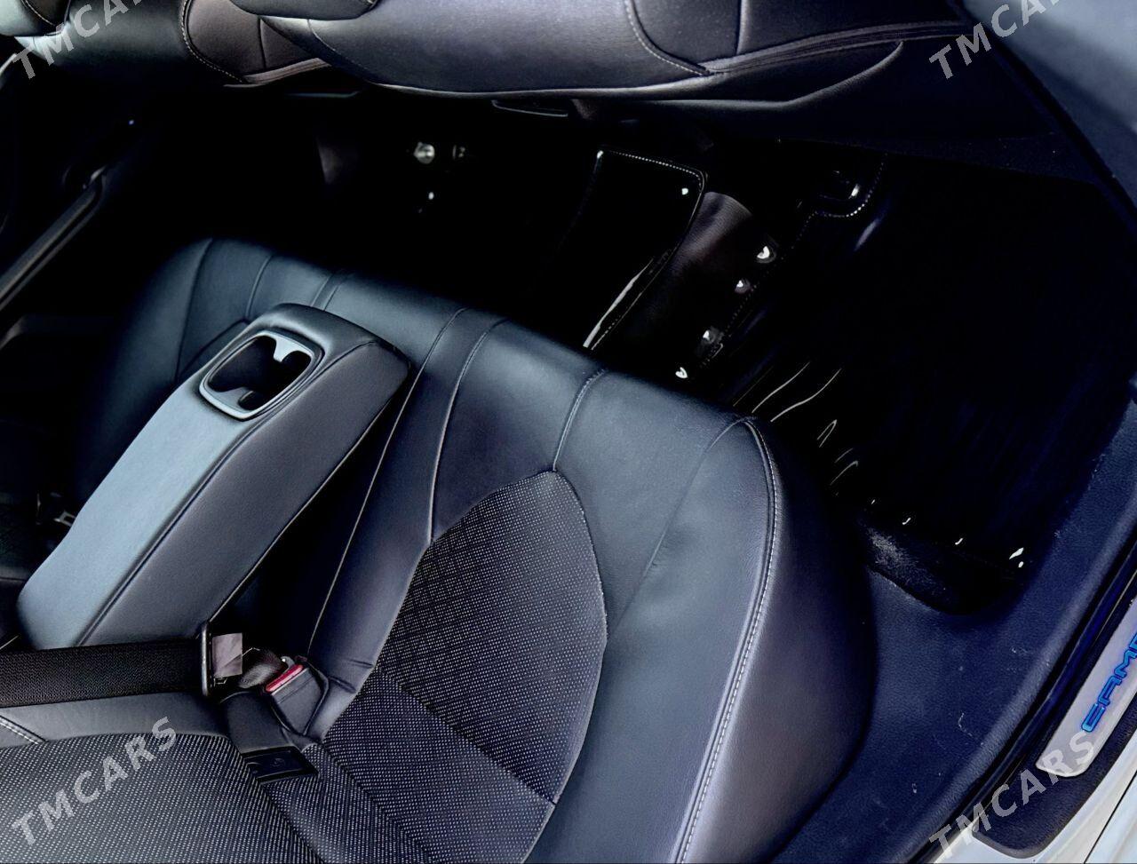Toyota Camry 2019 - 380 000 TMT - Aşgabat - img 3