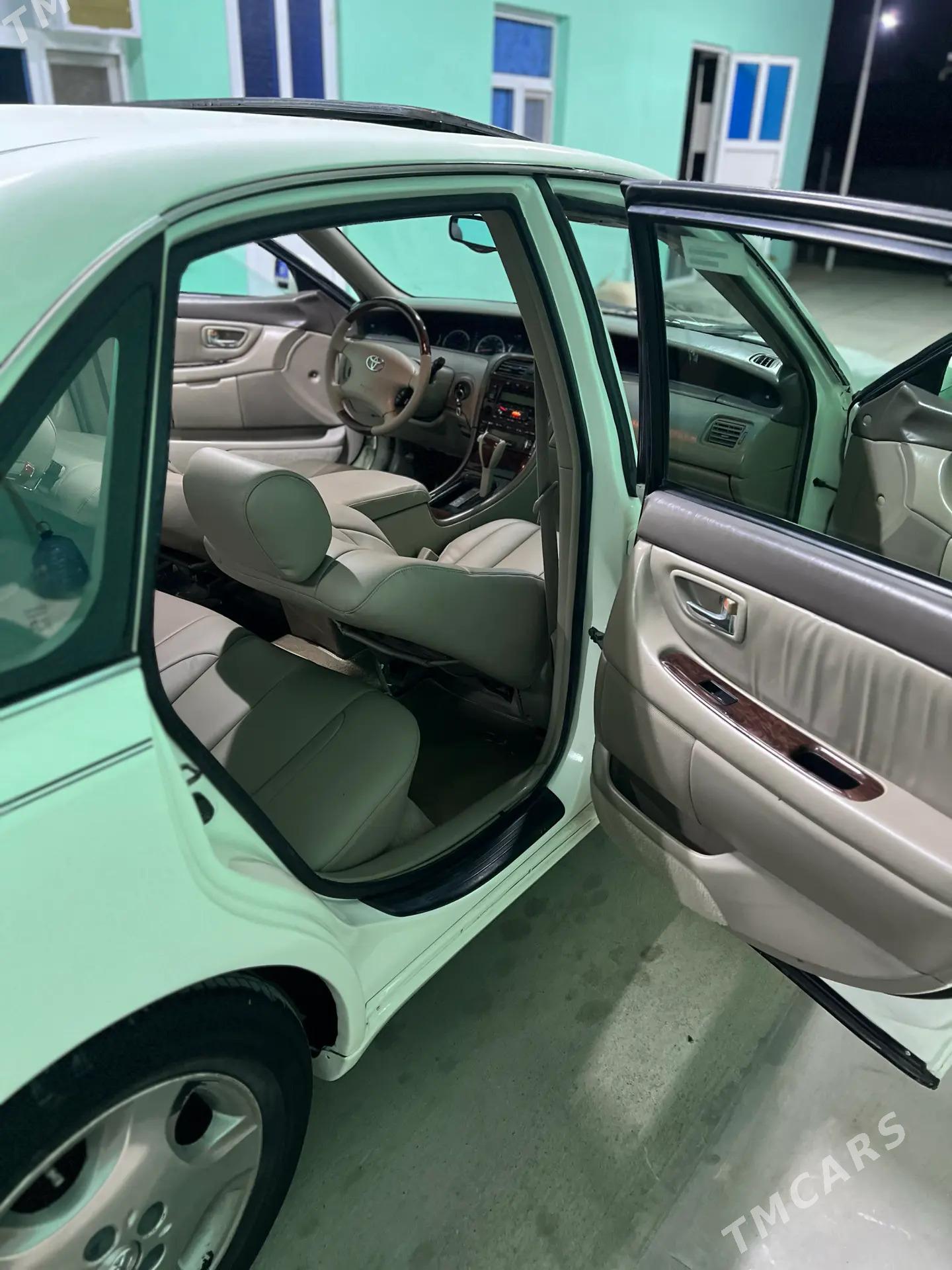 Toyota Avalon 2000 - 163 000 TMT - Kaka - img 3