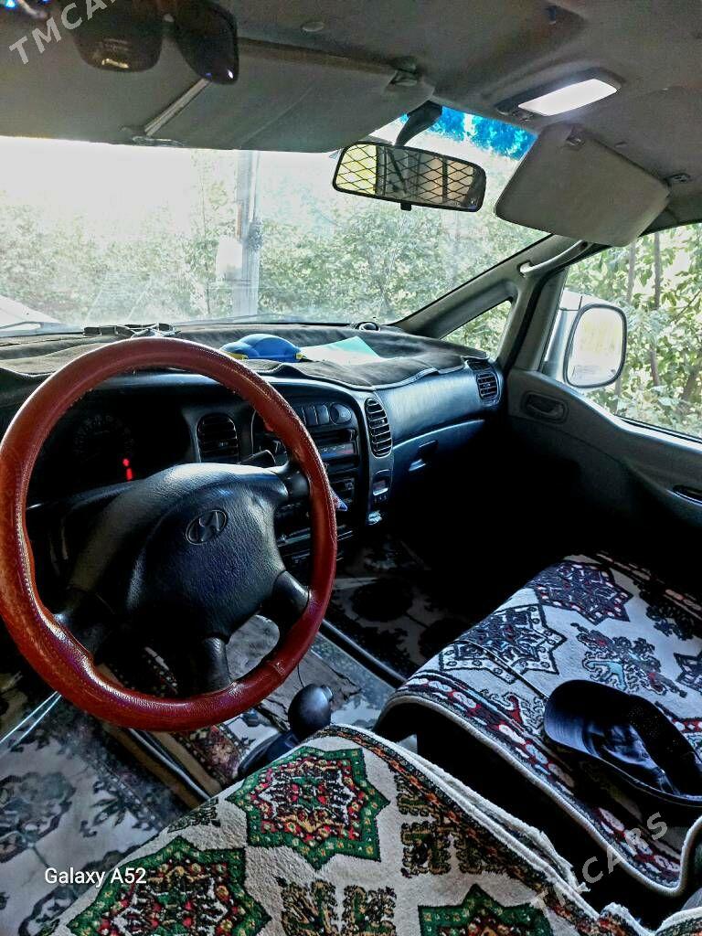 Hyundai H-1 2007 - 110 000 TMT - Дашогуз - img 4