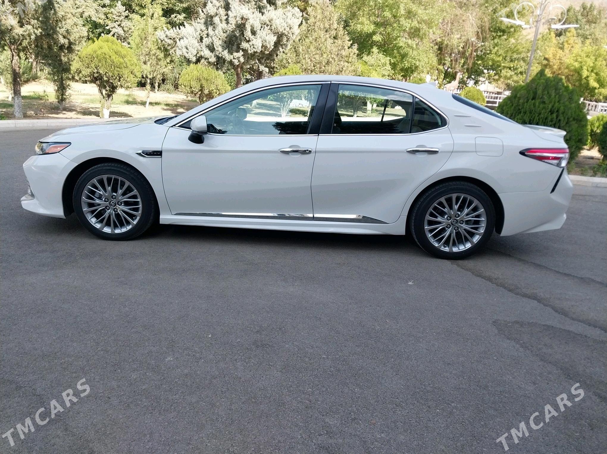 Toyota Camry 2020 - 300 000 TMT - Aşgabat - img 3