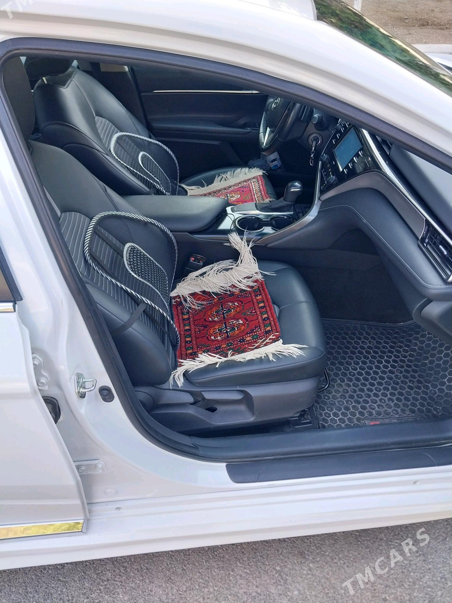 Toyota Camry 2020 - 300 000 TMT - Aşgabat - img 7
