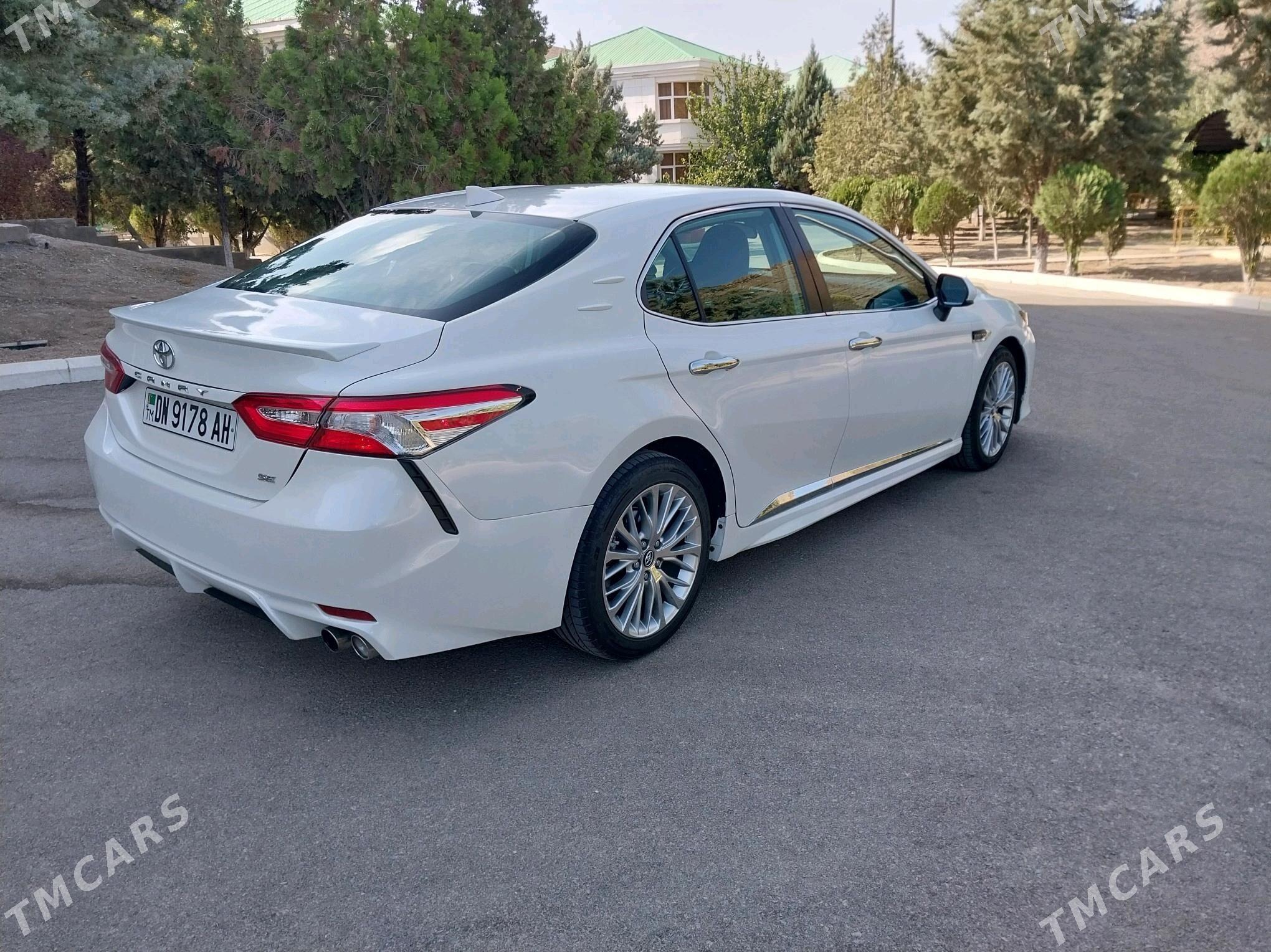 Toyota Camry 2020 - 300 000 TMT - Aşgabat - img 8