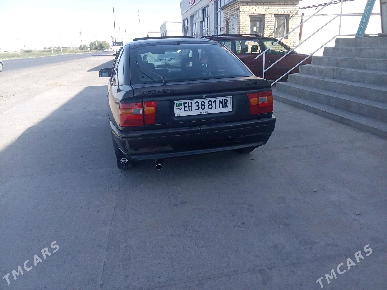 Opel Vectra 1990 - 27 000 TMT - Мары - img 6