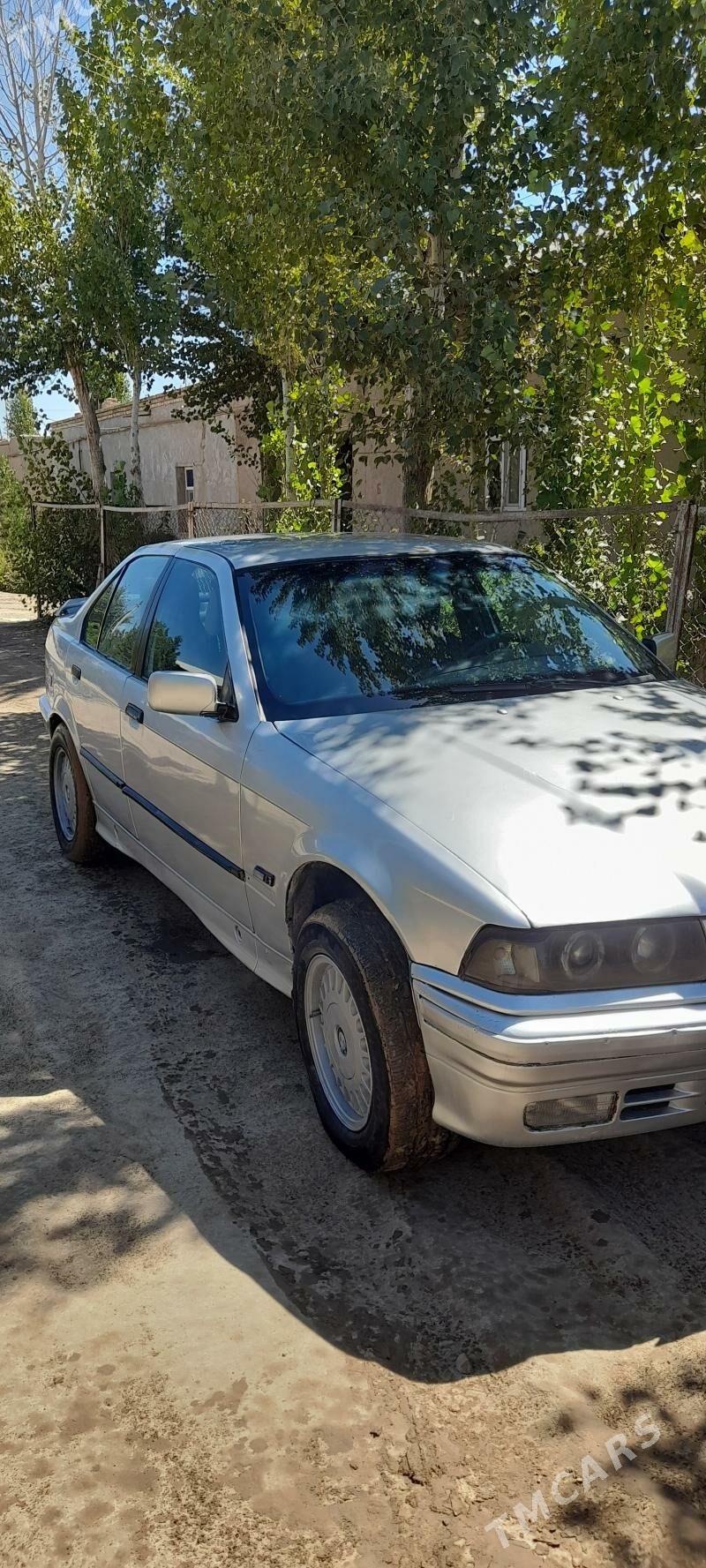 BMW 325 1993 - 40 000 TMT - етр. Туркменбаши - img 5
