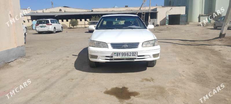 Toyota Camry 1999 - 115 000 TMT - Кёнеургенч - img 2