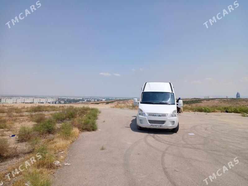 Iveco Daily 2011 - 195 000 TMT - Ашхабад - img 3