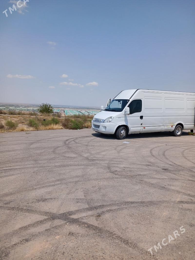 Iveco Daily 2011 - 195 000 TMT - Ашхабад - img 4