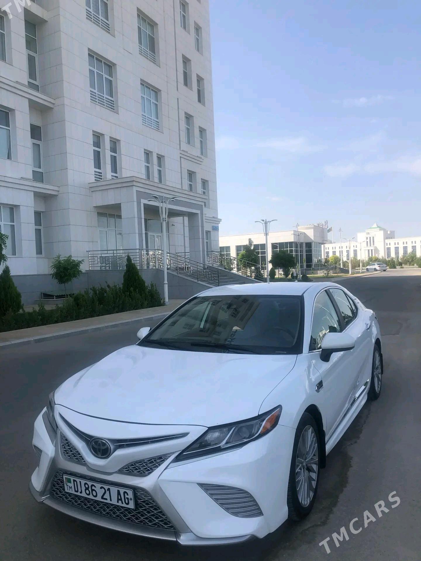 Toyota Camry 2020 - 330 000 TMT - Aşgabat - img 2
