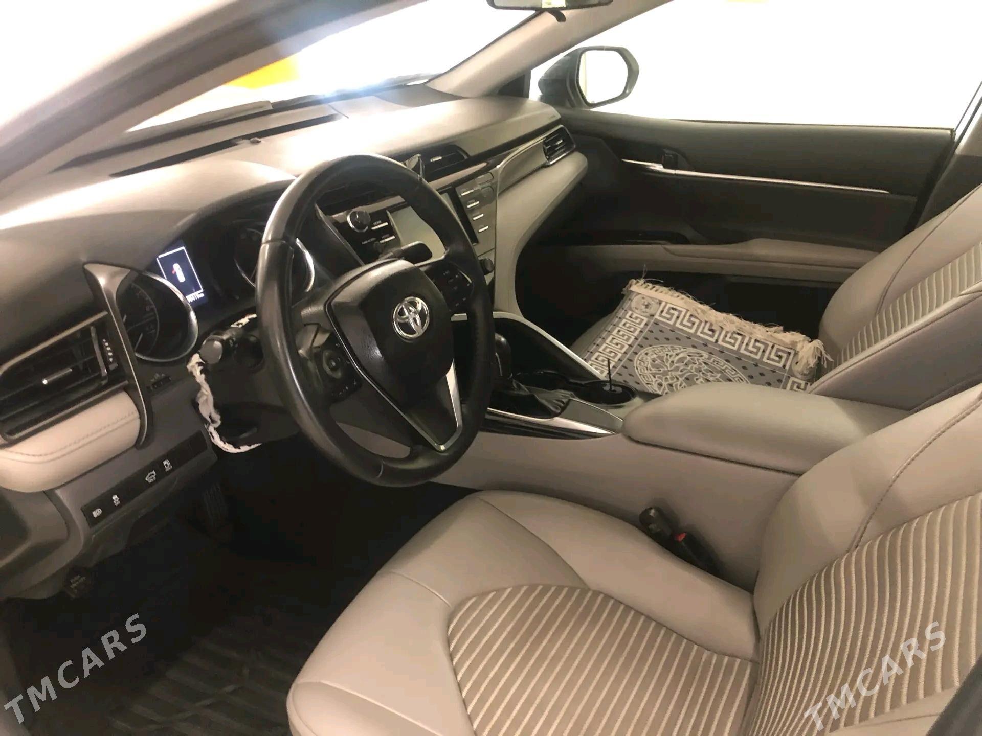Toyota Camry 2020 - 330 000 TMT - Aşgabat - img 8