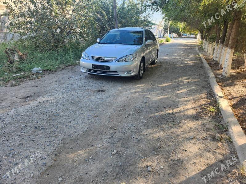 Toyota Camry 2003 - 210 000 TMT - Теджен - img 5