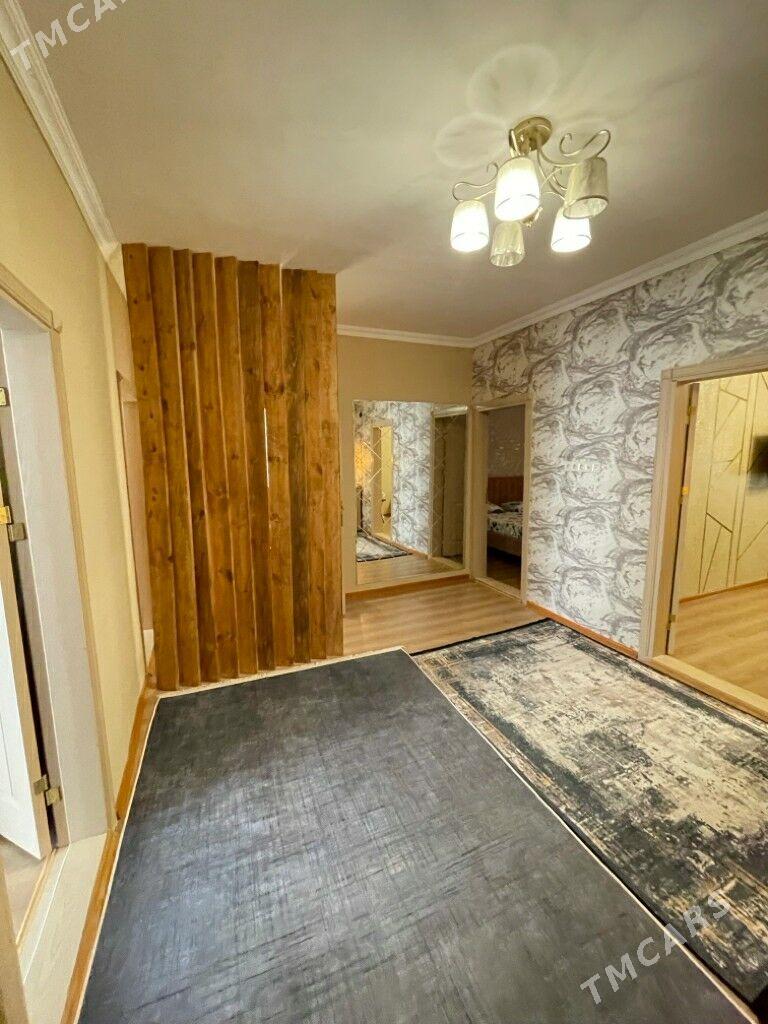 3 ком 85 кв Мир 7/3.  9/6 этаж - Parahat 7 - img 6