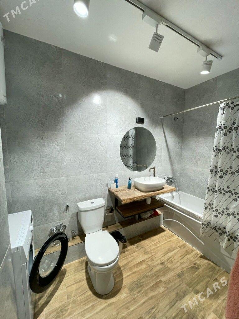 3 ком 85 кв Мир 7/3.  9/6 этаж - Parahat 7 - img 4