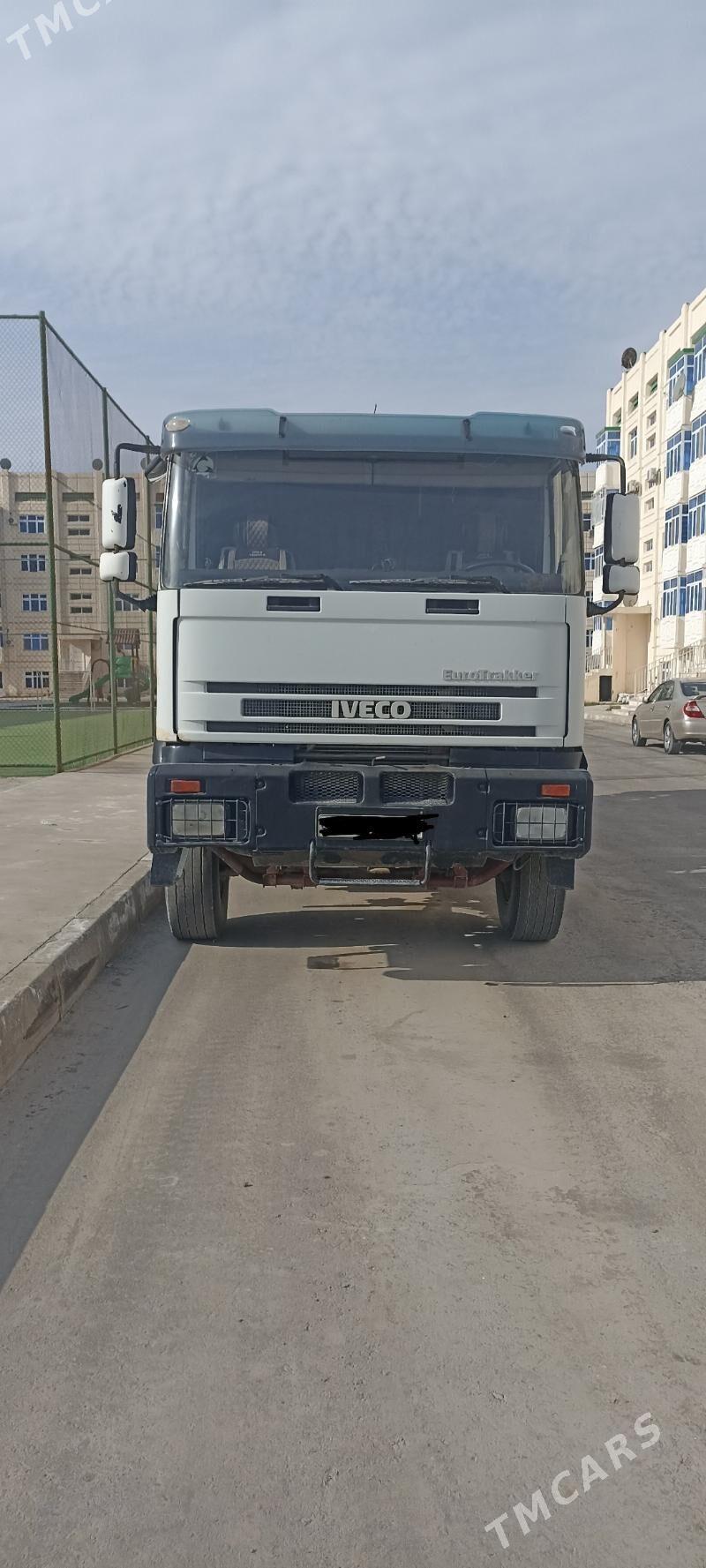 Iveco Trakker 2001 - 450 000 TMT - Туркменабат - img 3