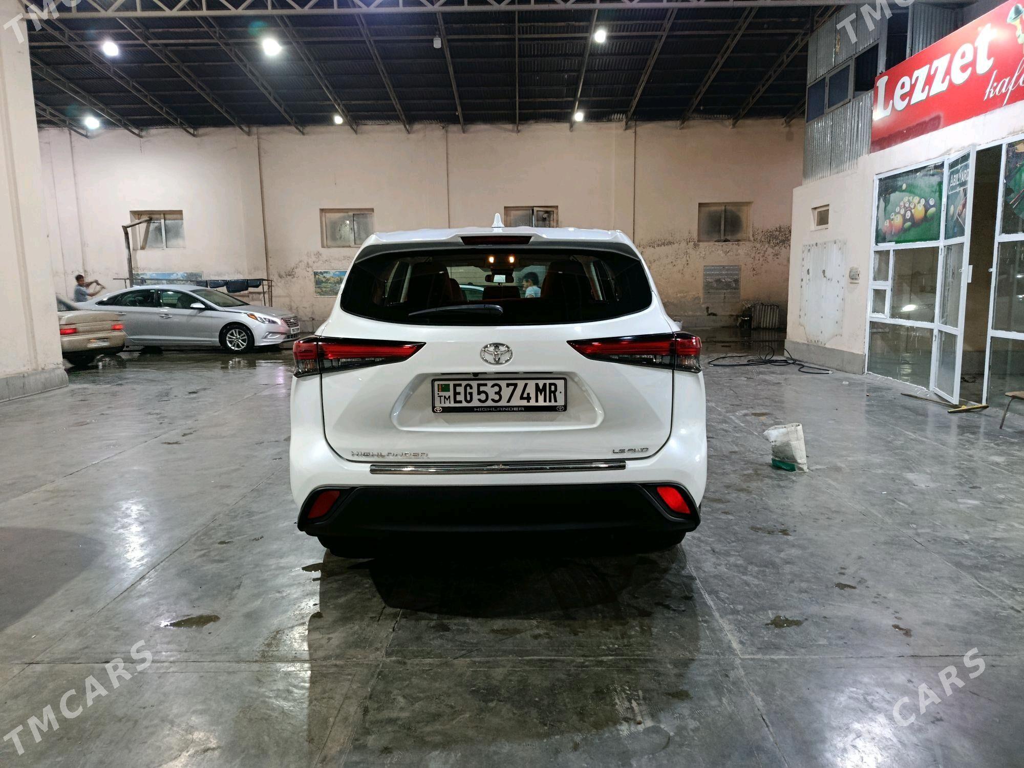 Toyota Highlander 2020 - 490 000 TMT - Байрамали - img 4