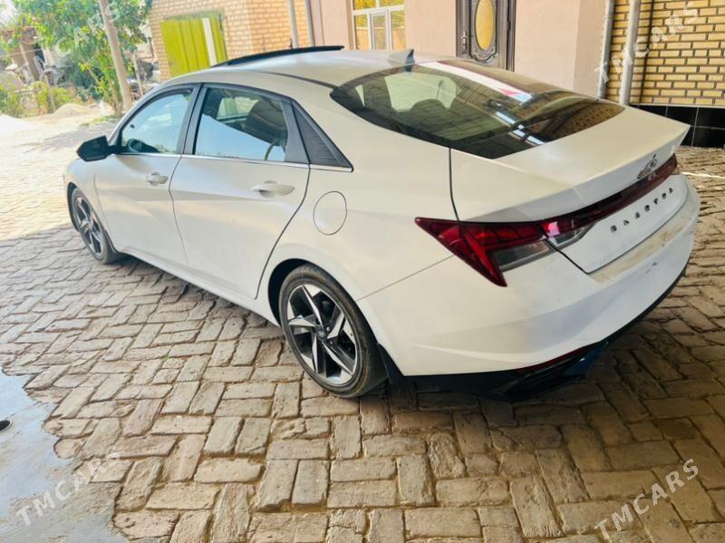 Hyundai Elantra 2021 - 220 000 TMT - Ёлётен - img 5