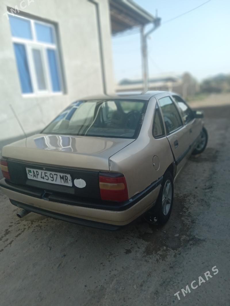 Opel Vectra 1989 - 25 000 TMT - Murgap - img 6