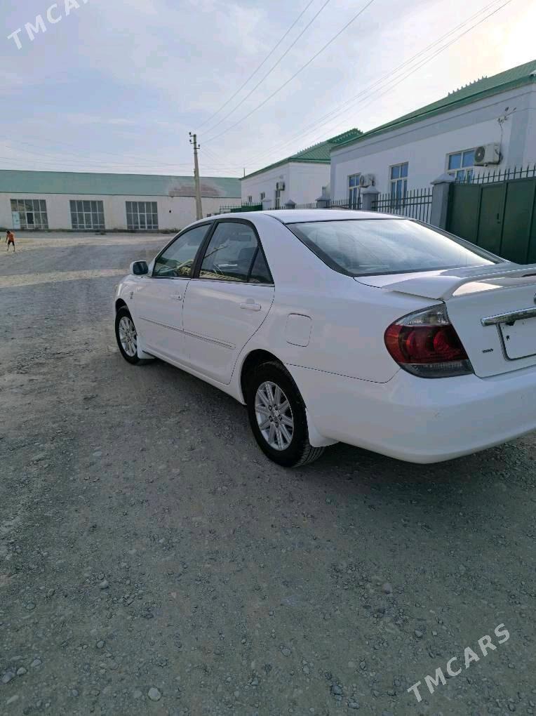 Toyota Camry 2004 - 150 000 TMT - Бахарден - img 3