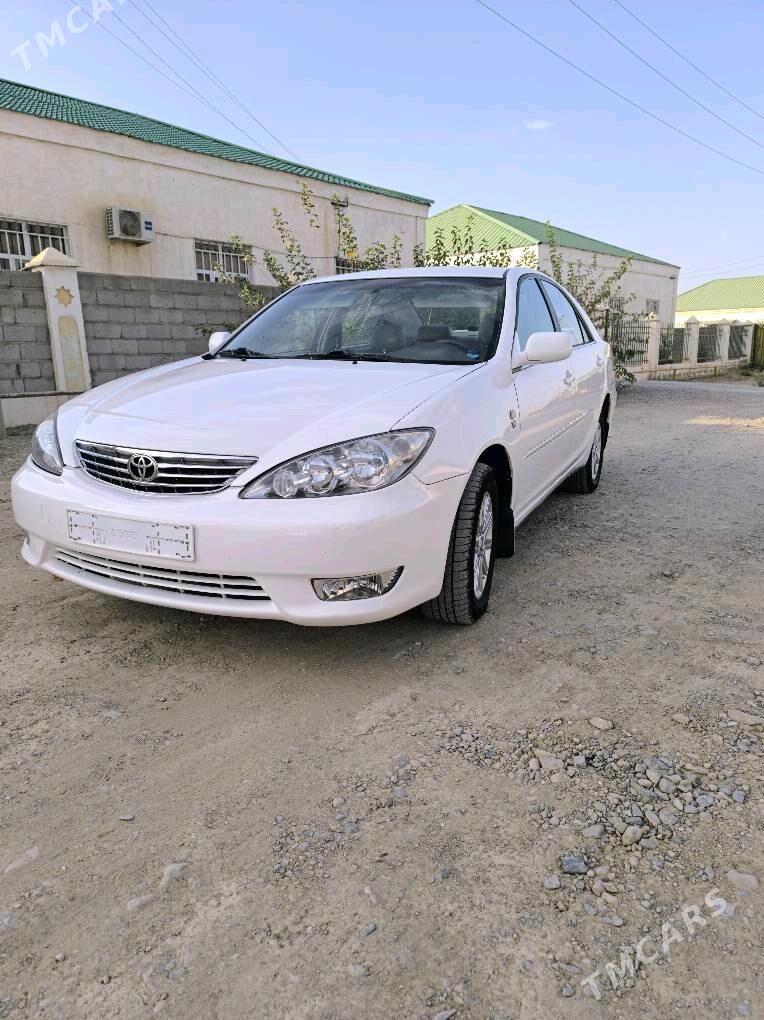Toyota Camry 2004 - 150 000 TMT - Бахарден - img 5