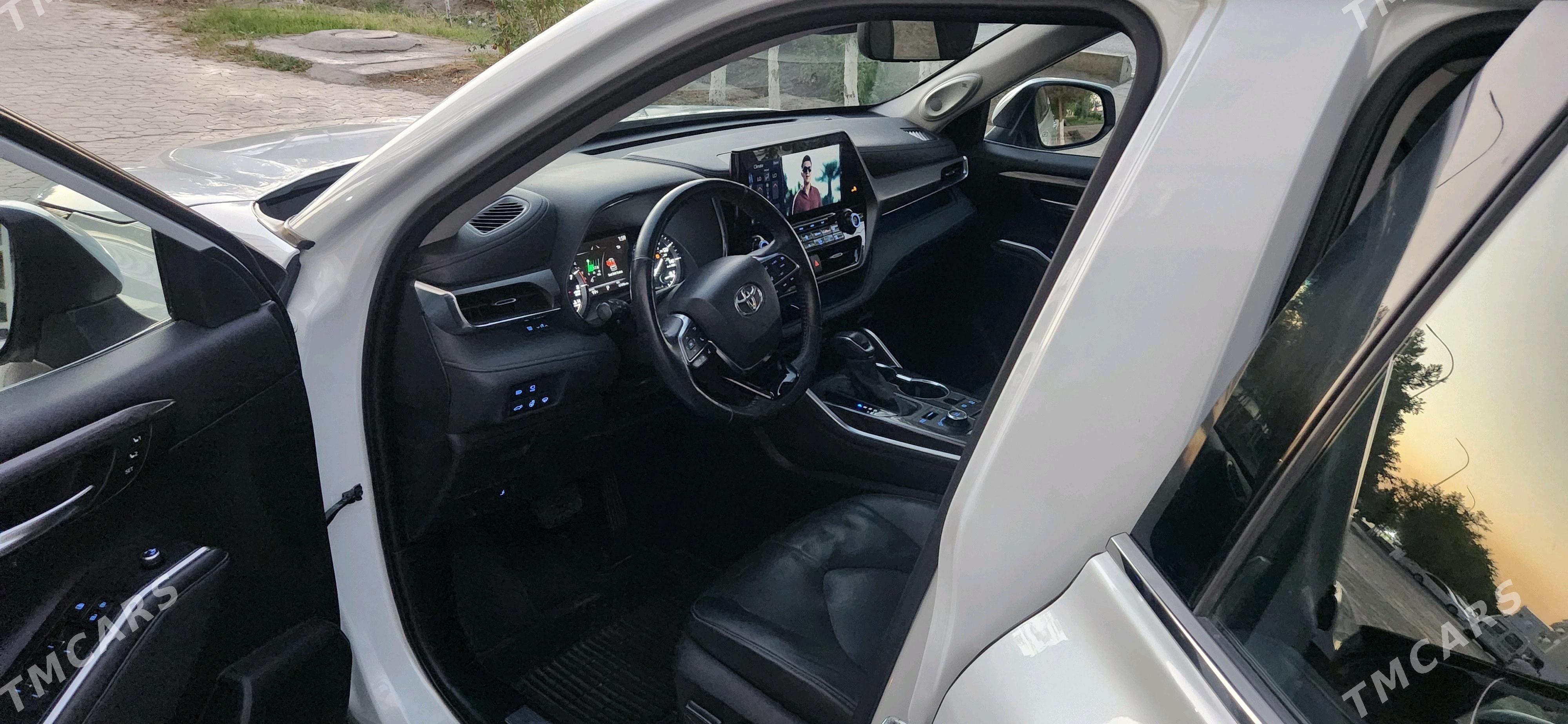 Toyota Highlander 2021 - 520 000 TMT - Туркменабат - img 4