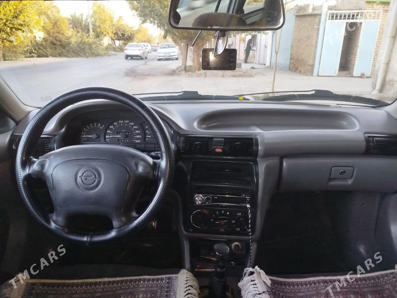 Opel Astra 1992 - 47 000 TMT - Мары - img 8