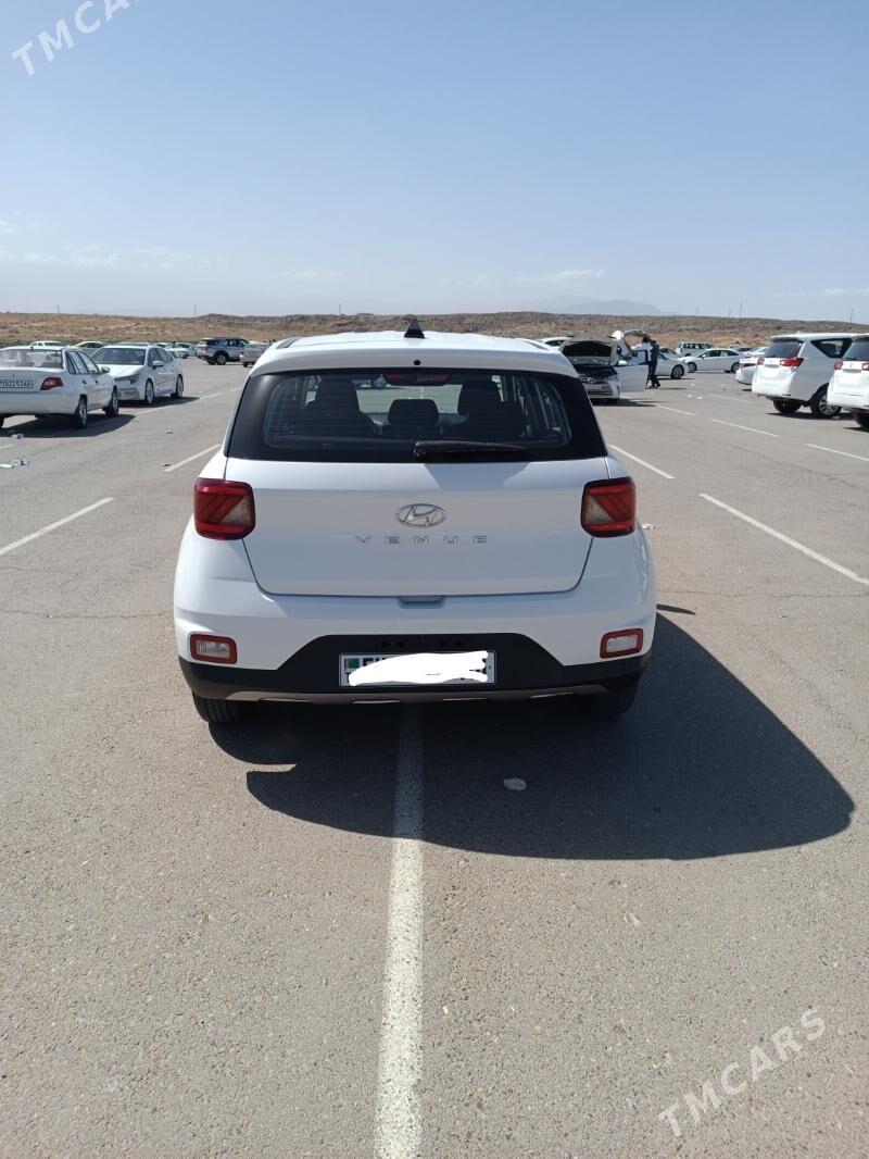 Hyundai Venue 2021 - 250 000 TMT - Ашхабад - img 1