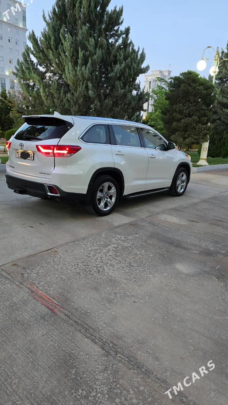 Toyota Highlander 2017 - 550 000 TMT - ул. Подвойского (Битарап Туркменистан шаёлы) - img 10