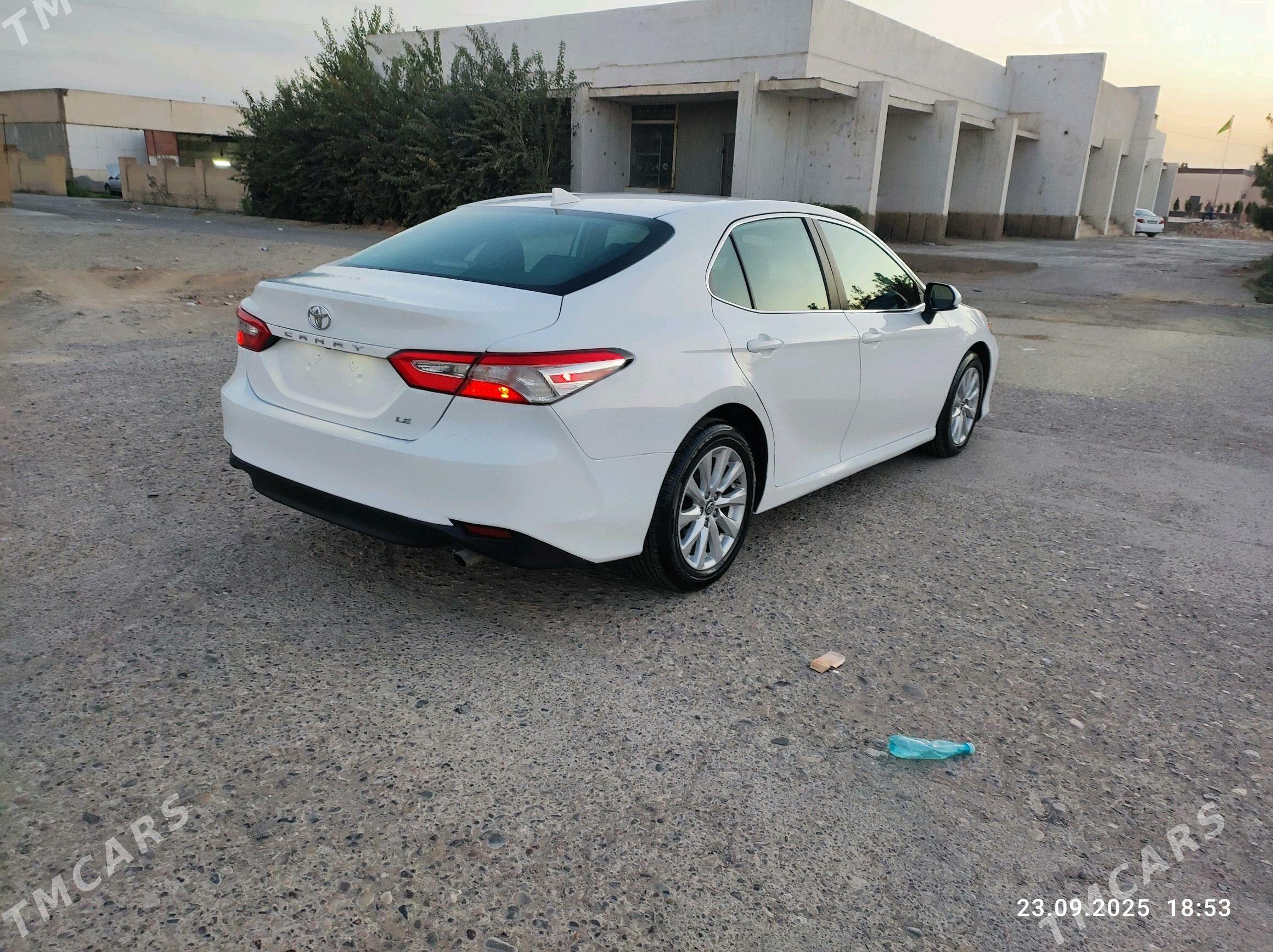 Toyota Camry 2020 - 290 000 TMT - Мары - img 4